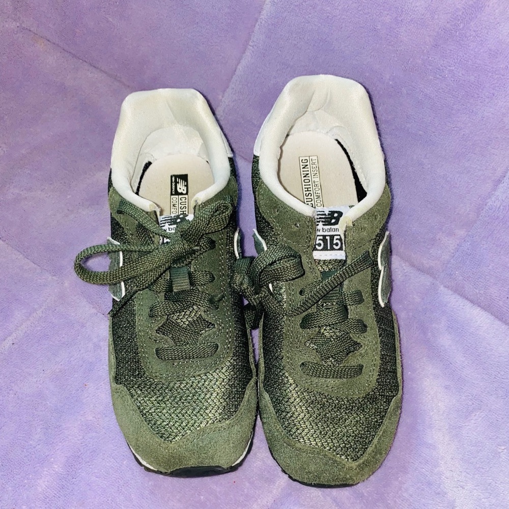 New balance sneakers little kids size 2